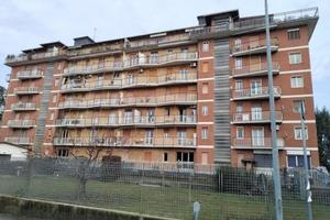 Immobile in asta di 88 m² con 3 locali e box auto 