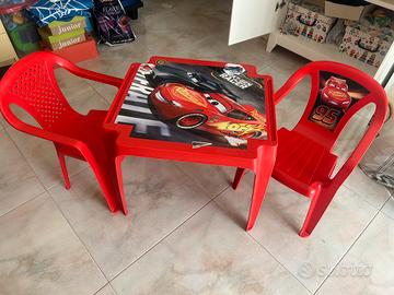 TAVOLO E SEDIE CARS  PER BAMBINI