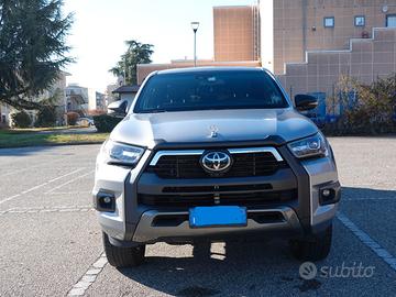 TOYOTA HILUX Double Cab – Mod. Invincible MY 2023