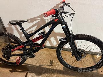 YT Industries Capra