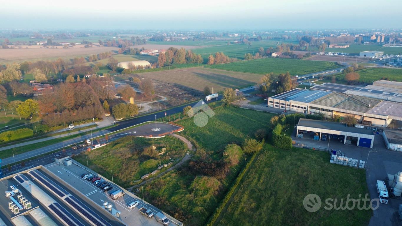 TERRENO A CREMONA - Vista 3