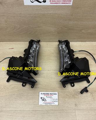 FRECCE TMAX 560 2020 2021 NUOVE
