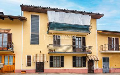 APPARTAMENTO BILIVELLO IN QUADRIFAMILIARE!!