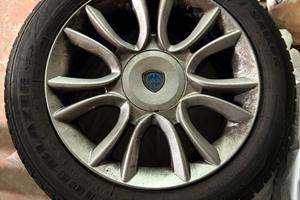 Gomme e cerchi in lega LANCIA Delta