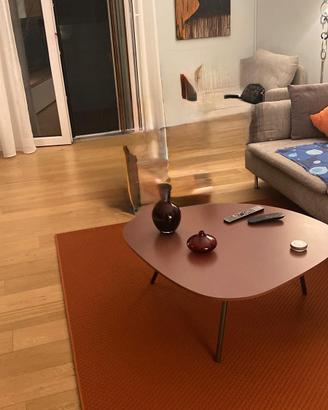 Tavolino di design moderno