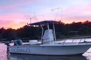 Barca a motore Robalo mod 1820 con motore 150hp 2T