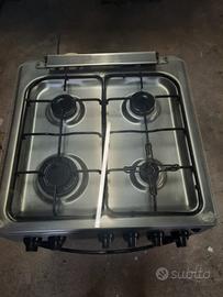 Fornello e forno a gas