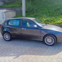 alfa 147 