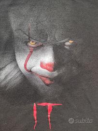 Clown It Pennywise T Shirt Vintage 00s Horror Film