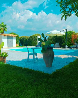 Oasi villa eden con piscina