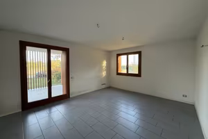 Appartamento di 132 m² con 4 locali e box auto dop