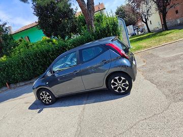 TOYOTA Aygo 2ª serie - 2021