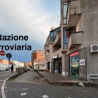 Locale commerciale/artigianale mq 330