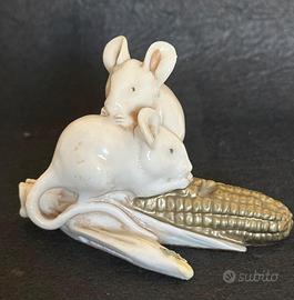 Statuina firmata Cacciapuoti