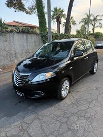 Lancia Ypsilon 1.3 MJT 16V 95 CV 5 porte S&S Gold