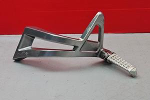 PEDANA PASSEGGERO TRIUMPH SPEED TRIPLE 1050 2005 2