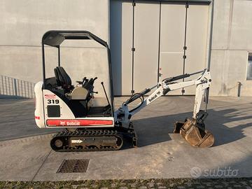 Bobcat 319