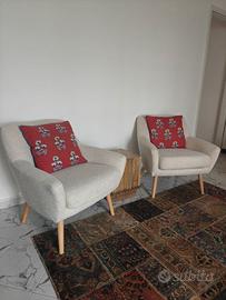 Two kave home new-like arm chairs
