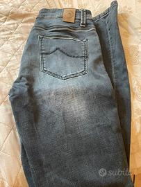 Jeans uomo tg 48