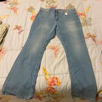Jeans con cartellino taglia 54
