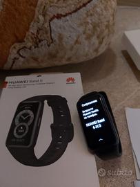 HUAWEI Band 6 Smart Band Fitness Tracker.