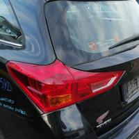 Fanale post sinistro TOYOTA AURIS HYBRID del 2014