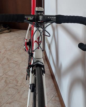 bici da corsa wilier ultraleggera 