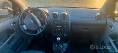Ford Fiesta 1.4 TDCi 5p. Ambiente