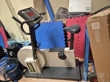 Cyclette tecnogym