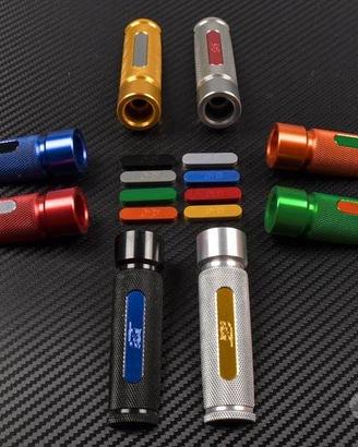 Poggiapiedi anteriore DUCATI SS620 800 750 S4R S2R