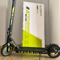 Monopattino elettrico pieghevole Argento AG23