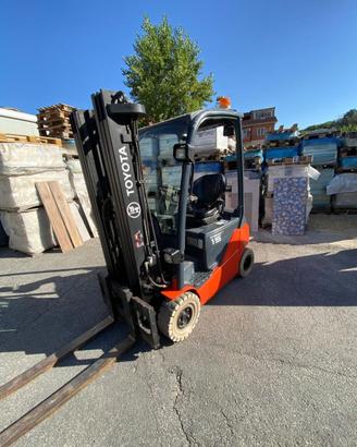 Carrello elevatore elettrico Toyota Traigo 48