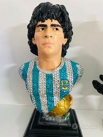 Maradona statua