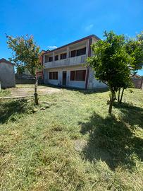 Casa singola su due piani