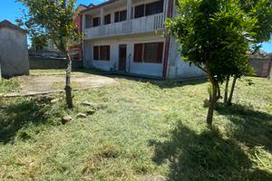 Casa singola su due piani