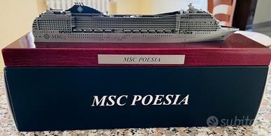 Modellino nave Msc Poesia  2025
