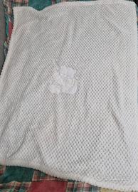 copertina neonato bianca motivo a bolle in rilievo