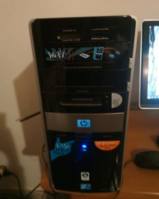 Computer HP con Schermo 21,5 pollici e tastiera