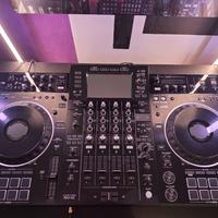 Pioneer XDJ XZ + Magma Case + Decksaver