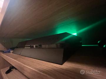 Playstation 4 - 1 TB e giochi