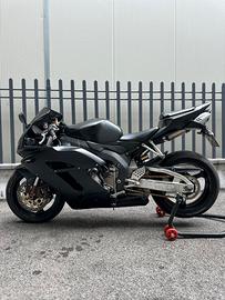 Honda cbr 1000 rr