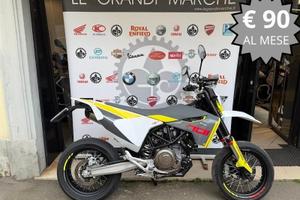 Husqvarna 701 Supermoto