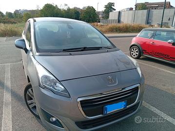 Peugeot 5008 1.6 HDI  7 Posti
