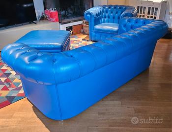 PELLE Divano e puff mod. Chesterfield {replica} 