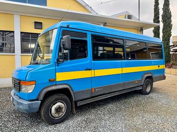 Mercedes Vario 614D Autobus, scuolabus, disabili