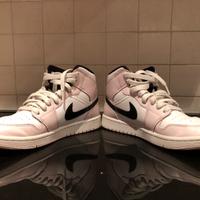 Jordan 1 Mid Rosa chiaro (donna) - Taglia EU 40