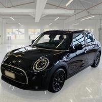 MINI COOPER CLASSIC AUTO 5 PORTE BERLINA