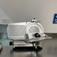 Affettatrice in alluminio