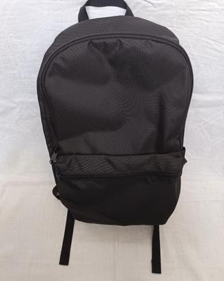 Zaino nero nuovo