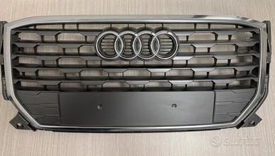 Griglia anteriore Audi Q2